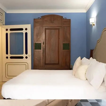 Maison Doree * סירקוזה