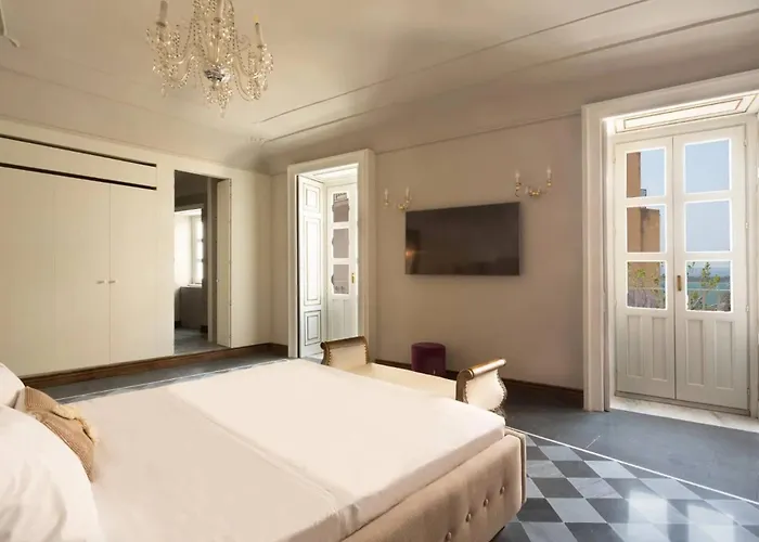 Maison Doree Syracuse