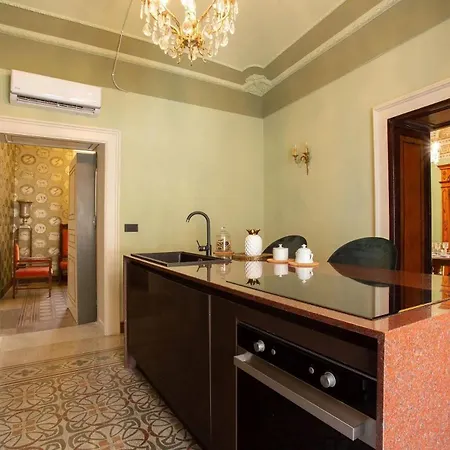 Maison Doree Syracuse