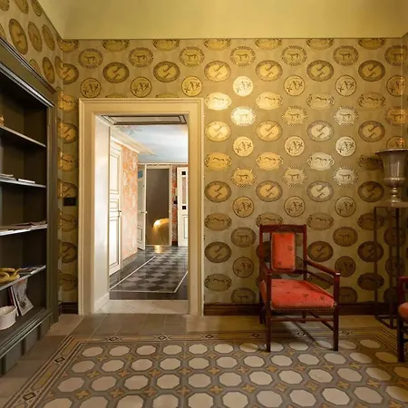 Maison Doree *