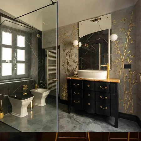 Maison Doree *